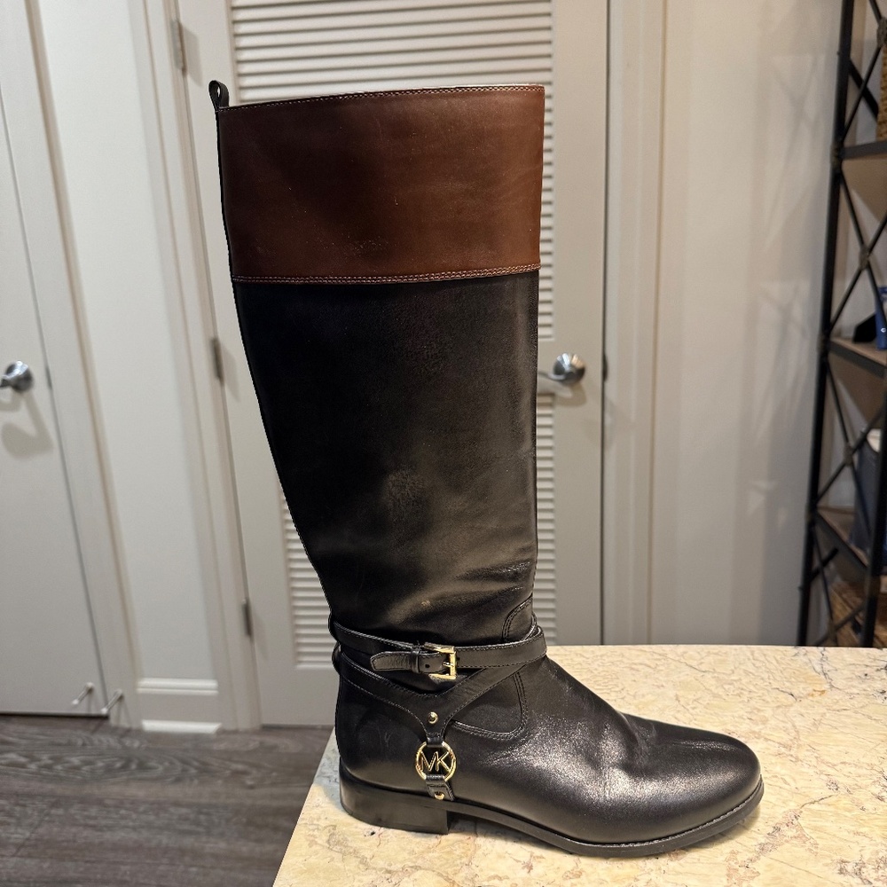 Michael Kors Riiding Boots - Picture 2 of 5